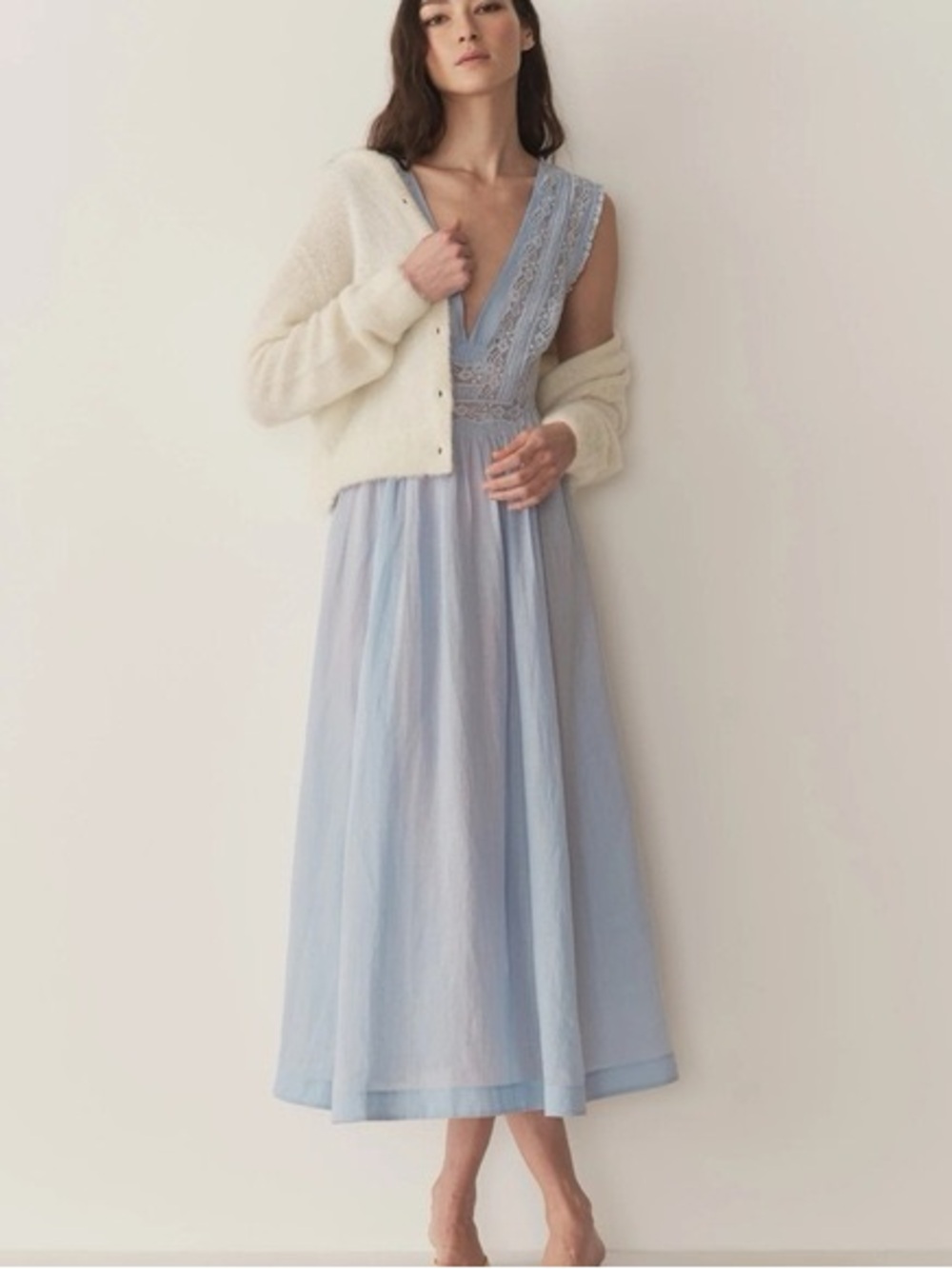 Doen Victoria Dress in Ice Blue - Picture 2 of 9